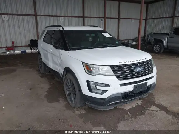 1FM5K7D8XHGA33384 2017 FORD EXPLORER - Image 1