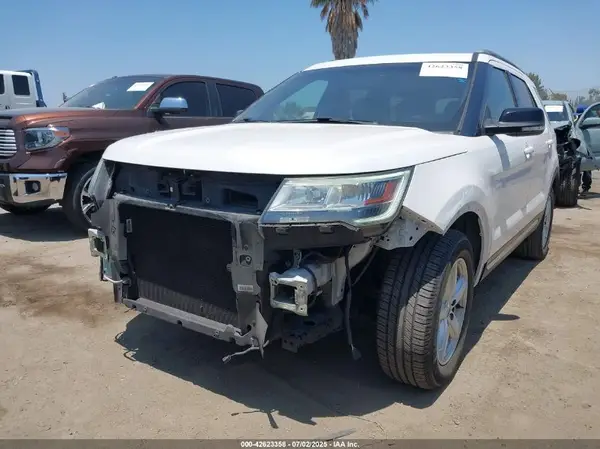 1FM5K7D8XHGA33952 2017 FORD EXPLORER - Image 2