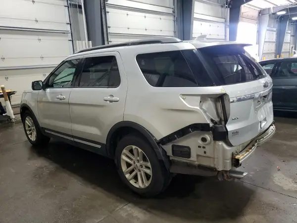 1FM5K7D8XHGA73528 2017 FORD EXPLORER - Image 2