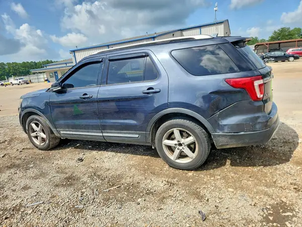 1FM5K7D8XHGA84867 2017 FORD EXPLORER - Image 2