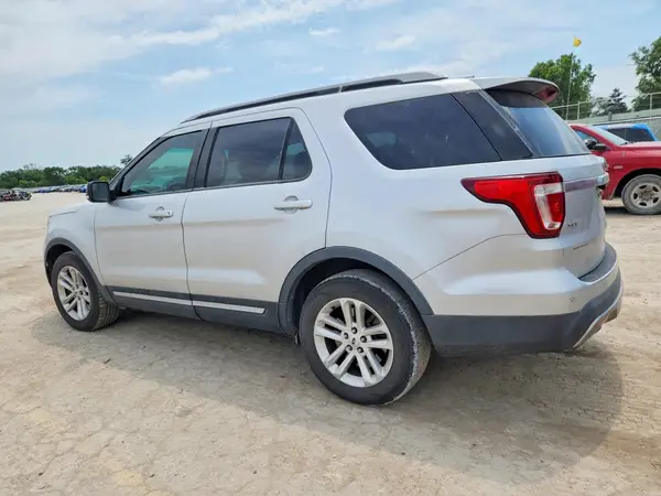1FM5K7D8XHGA88188 2017 FORD EXPLORER - Image 2