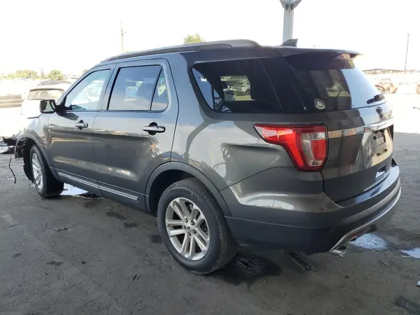 1FM5K7D8XHGB06883 2017 FORD EXPLORER - Image 2