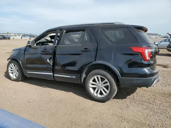 1FM5K7D8XHGB27197 2017 FORD EXPLORER - Image 2