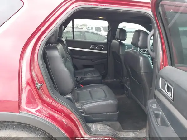 1FM5K7D8XHGB30875 2017 FORD EXPLORER - Image 8