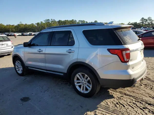 1FM5K7D8XHGB45490 2017 FORD EXPLORER - Image 2