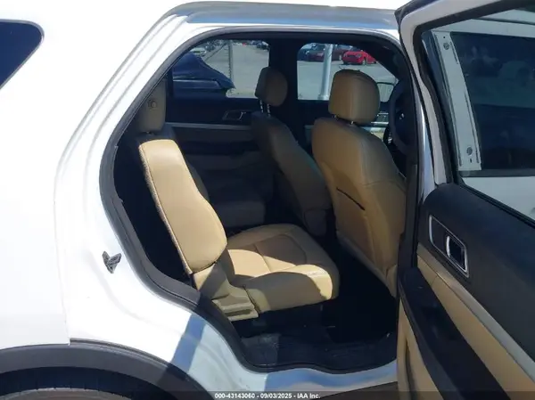1FM5K7D8XHGB58966 2017 FORD EXPLORER - Image 8