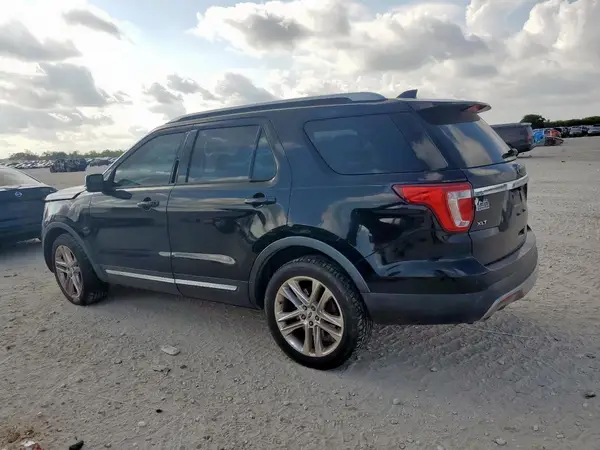 1FM5K7D8XHGB70079 2017 FORD EXPLORER - Image 2
