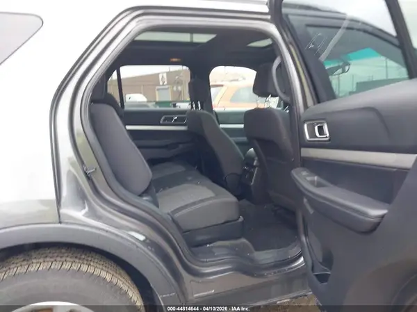 1FM5K7D8XHGB72124 2017 FORD EXPLORER - Image 8