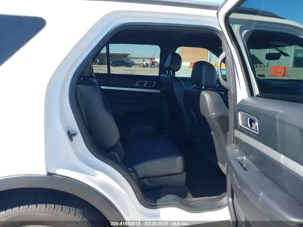 1FM5K7D8XHGC53902 2017 FORD EXPLORER - Image 8