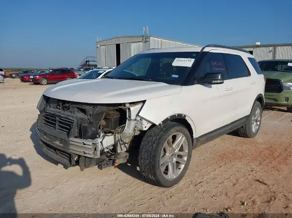 1FM5K7D8XHGD02841 2017 FORD EXPLORER - Image 2