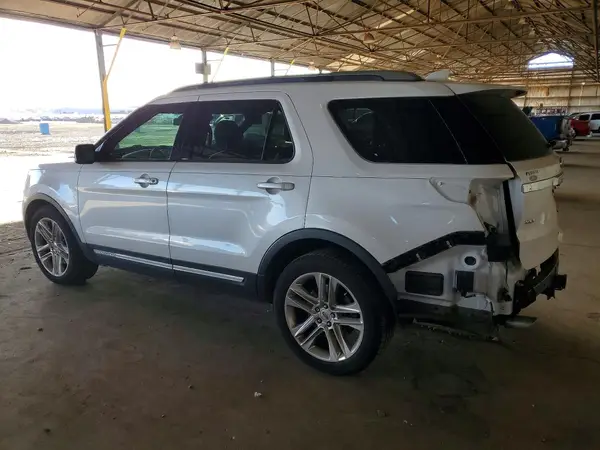 1FM5K7D8XHGD04427 2017 FORD EXPLORER - Image 2