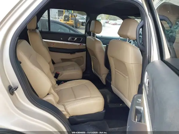 1FM5K7D8XHGD19641 2017 FORD EXPLORER - Image 8