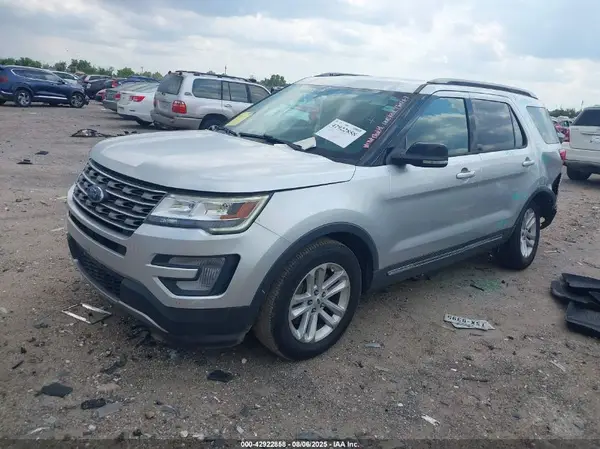 1FM5K7D8XHGD35483 2017 FORD EXPLORER - Image 2