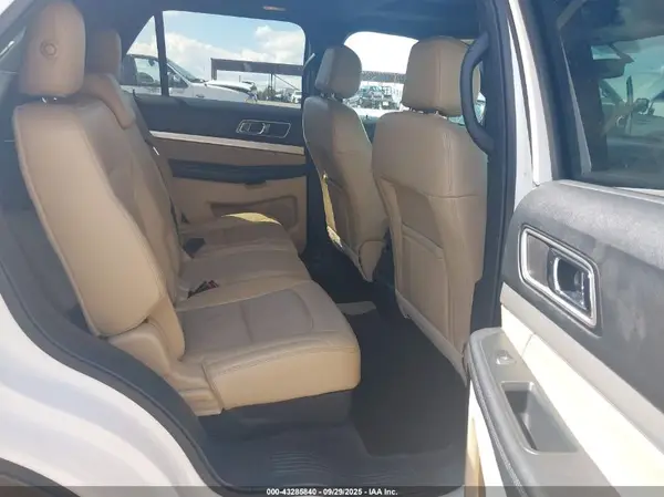 1FM5K7D8XHGD35497 2017 FORD EXPLORER - Image 8