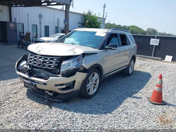 1FM5K7D8XHGD85879 2017 FORD EXPLORER - Image 2