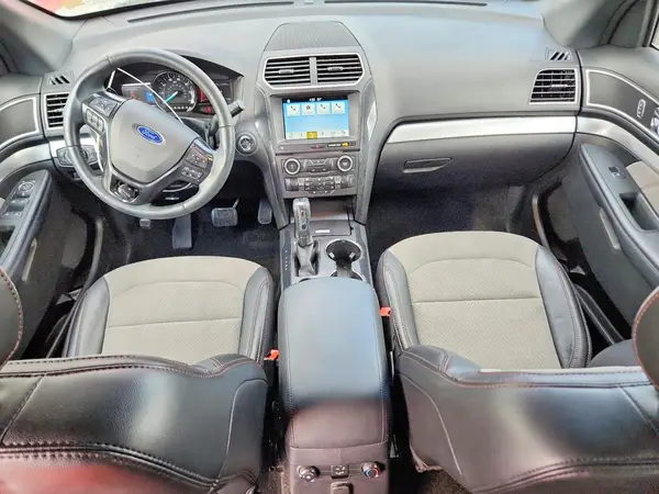 1FM5K7D8XHGD95649 2017 FORD EXPLORER - Image 8