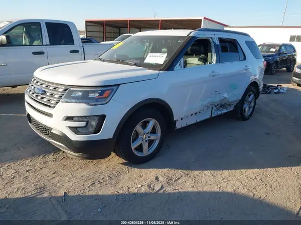 1FM5K7D8XHGE21957 2017 FORD EXPLORER - Image 2