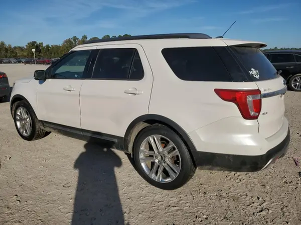 1FM5K7D8XHGE22784 2017 FORD EXPLORER - Image 2