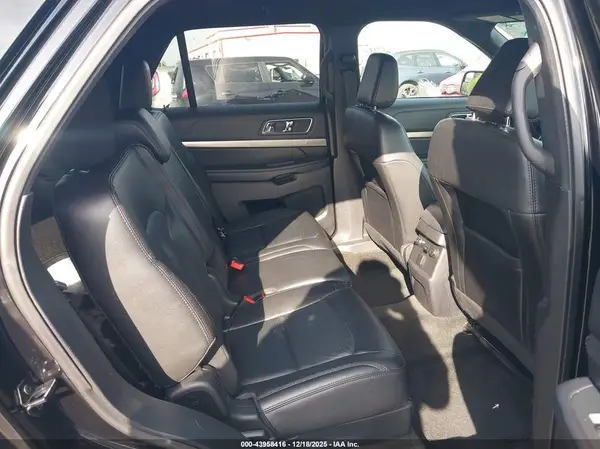 1FM5K7D8XJGA42673 2018 FORD EXPLORER - Image 8