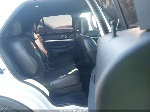 1FM5K7D8XJGA54905 2018 FORD EXPLORER - Image 8