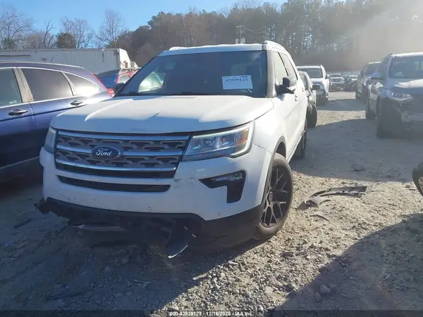 1FM5K7D8XJGA63202 2018 FORD EXPLORER - Image 2