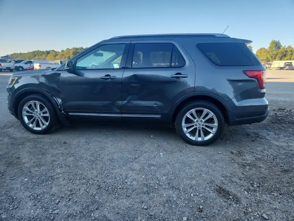 1FM5K7D8XJGB08204 2018 FORD EXPLORER - Image 2