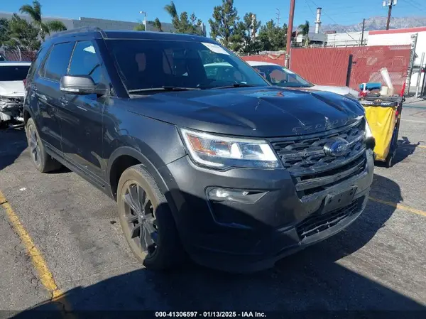 1FM5K7D8XJGB31661 2018 FORD EXPLORER - Image 1