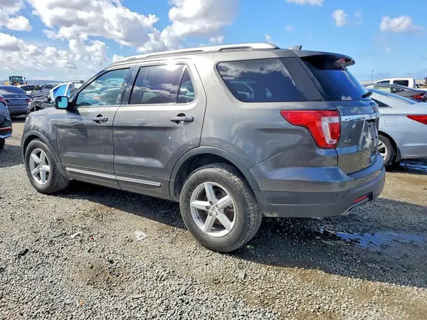 1FM5K7D8XJGB44281 2018 FORD EXPLORER - Image 2