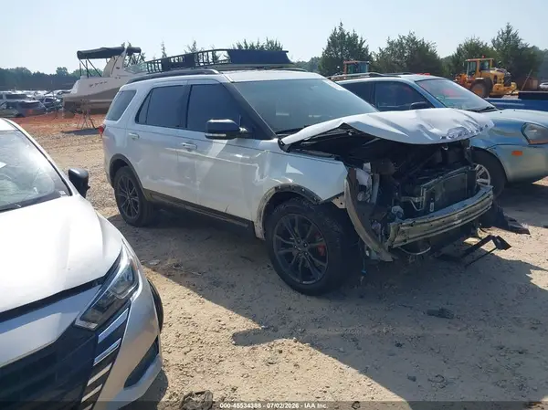 1FM5K7D8XJGB74364 2018 FORD EXPLORER - Image 1