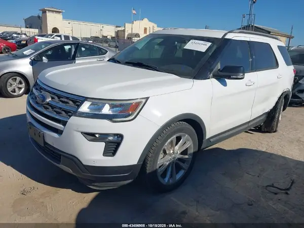 1FM5K7D8XJGB77961 2018 FORD EXPLORER - Image 2