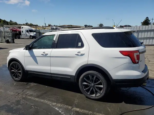 1FM5K7D8XJGC28827 2018 FORD EXPLORER - Image 2