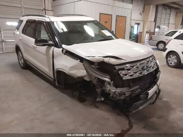 1FM5K7D8XJGC39083 2018 FORD EXPLORER - Image 1