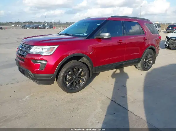 1FM5K7D8XJGC69250 2018 FORD EXPLORER - Image 2