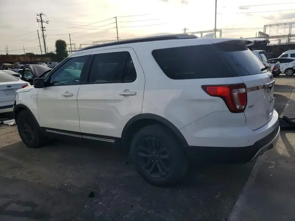 1FM5K7DH0HGB07377 2017 FORD EXPLORER - Image 2