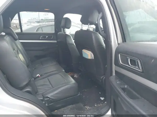 1FM5K7DH0HGE10000 2017 FORD EXPLORER - Image 8