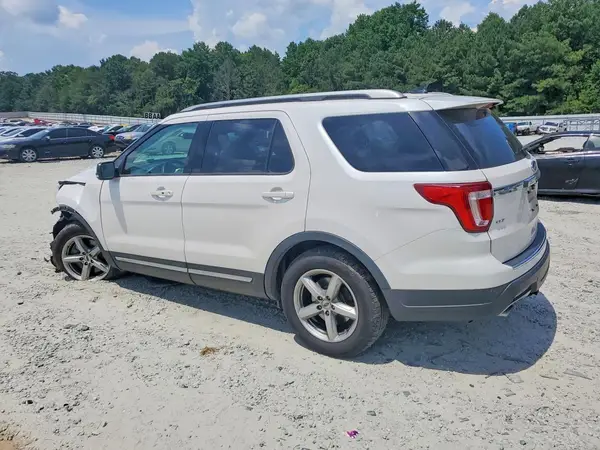 1FM5K7DH0JGA63919 2018 FORD EXPLORER - Image 2