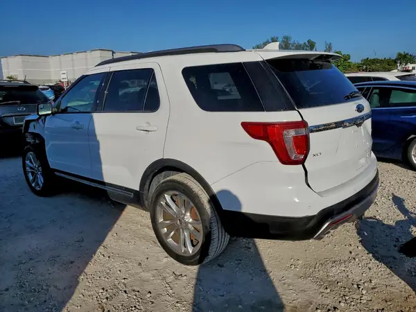 1FM5K7DH1GGC99097 2016 FORD EXPLORER - Image 2