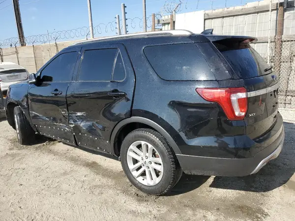 1FM5K7DH1HGC66084 2017 FORD EXPLORER - Image 2