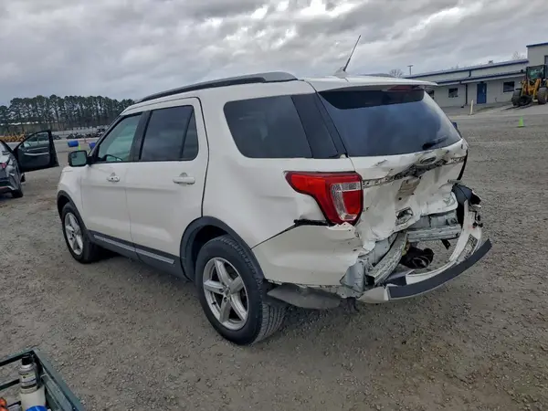 1FM5K7DH1JGA17774 2018 FORD EXPLORER - Image 2