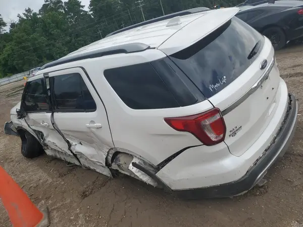 1FM5K7DH2GG858765 2016 FORD EXPLORER - Image 2