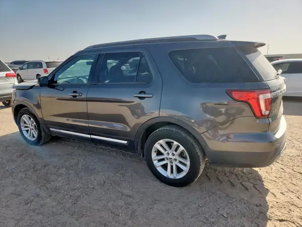 1FM5K7DH2GGD01665 2016 FORD EXPLORER - Image 2