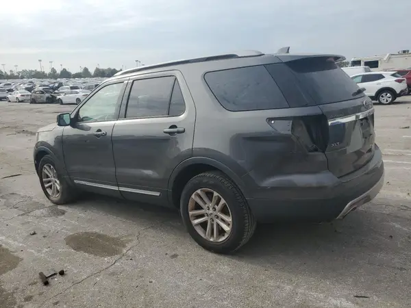 1FM5K7DH2HGA11427 2017 FORD EXPLORER - Image 2
