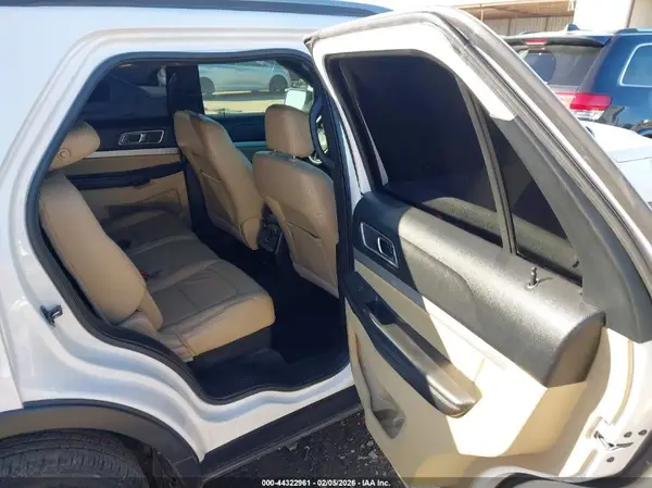 1FM5K7DH2HGA60756 2017 FORD EXPLORER - Image 8