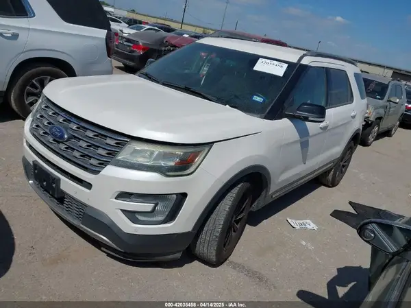 1FM5K7DH2HGB62235 2017 FORD EXPLORER - Image 2
