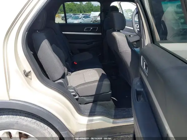 1FM5K7DH2HGC02796 2017 FORD EXPLORER - Image 8