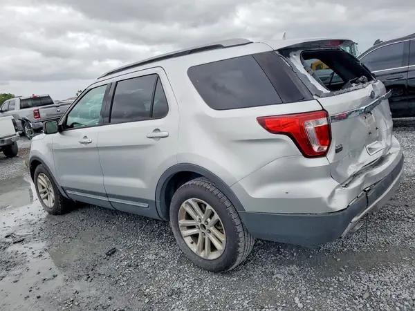 1FM5K7DH2HGC45230 2017 FORD EXPLORER - Image 2