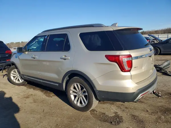 1FM5K7DH2HGC52209 2017 FORD EXPLORER - Image 2