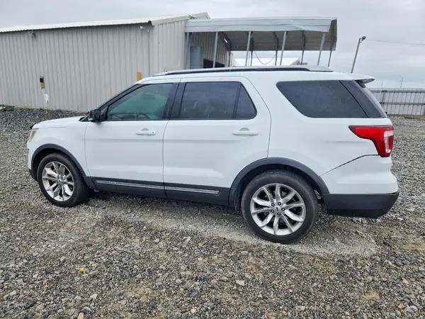 1FM5K7DH2HGD62287 2017 FORD EXPLORER - Image 2