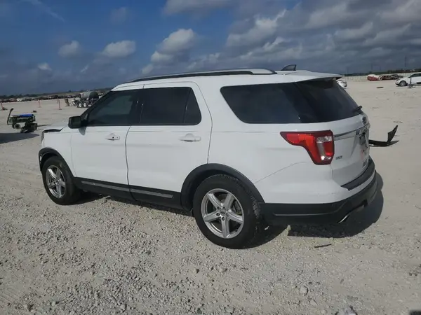 1FM5K7DH2JGB65058 2018 FORD EXPLORER - Image 2