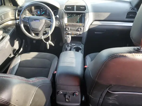 1FM5K7DH2JGC39000 2018 FORD EXPLORER - Image 8